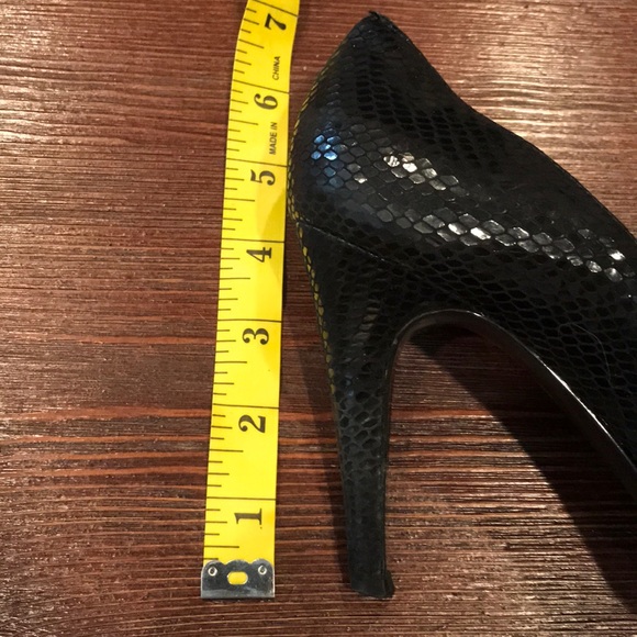 BCBG Heals - Picture 5 of 5